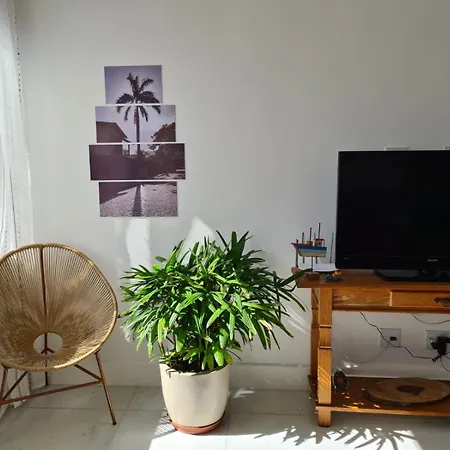 Itacoatiara - Apartamento Com Cafe Da Manha Ao Lado Da Praia Niteroi Exterior photo